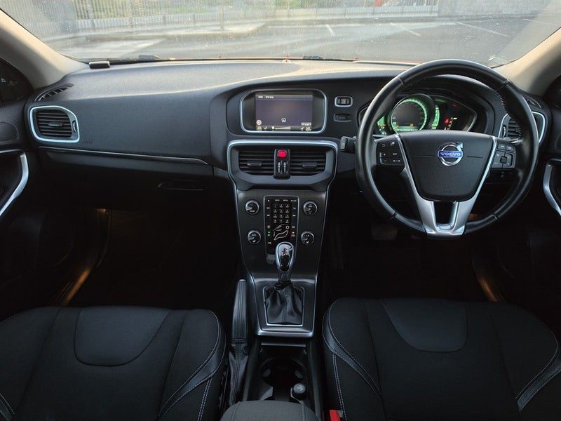 2014 Volvo V40 T4 / SE, photo 3