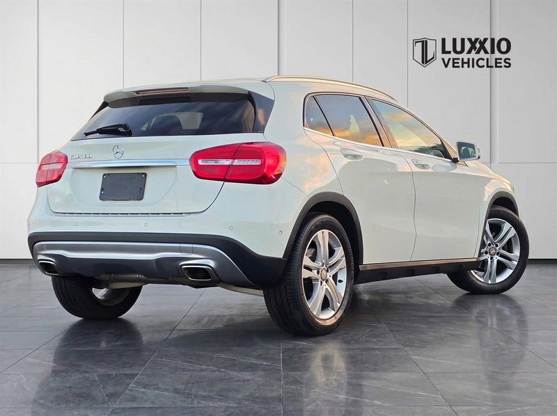 2015 Mercedes-Benz GLA 180, photo 2