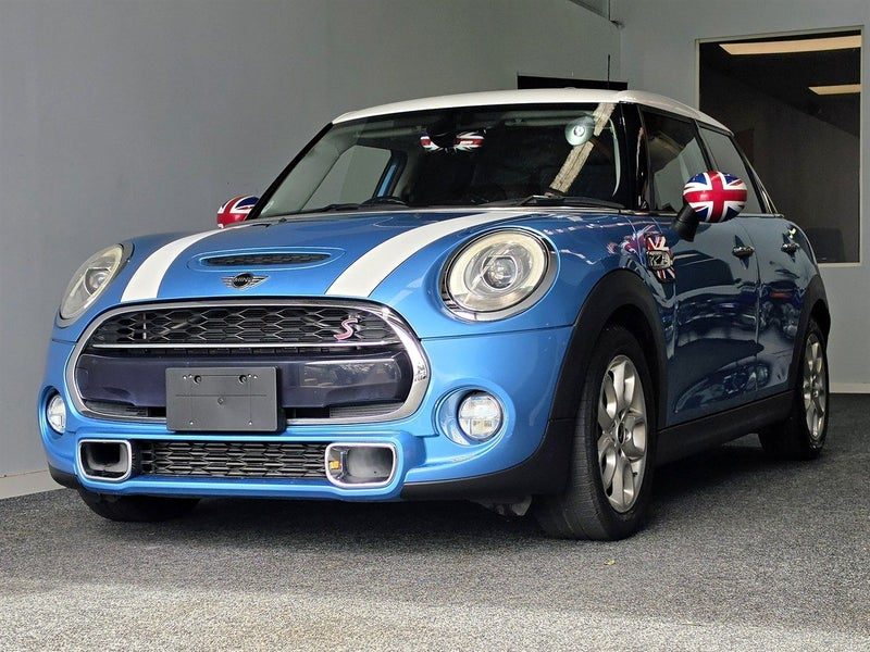2014 MINI Cooper S / NEW SHAPE / 5 DOOR