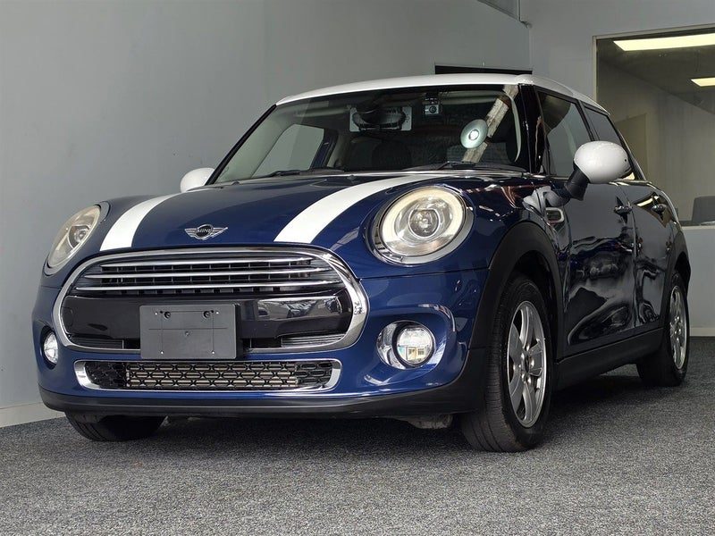 2017 MINI Cooper D / 5 DOOR NEW SHAPE
