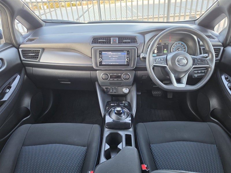 2021 Nissan Leaf S / 40kW / ZE1 / NEW SHAPE, photo 3