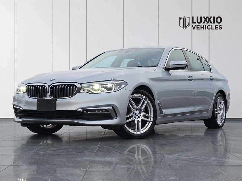 2018 BMW 523d G30 / NEW SHAPE / LUXURY