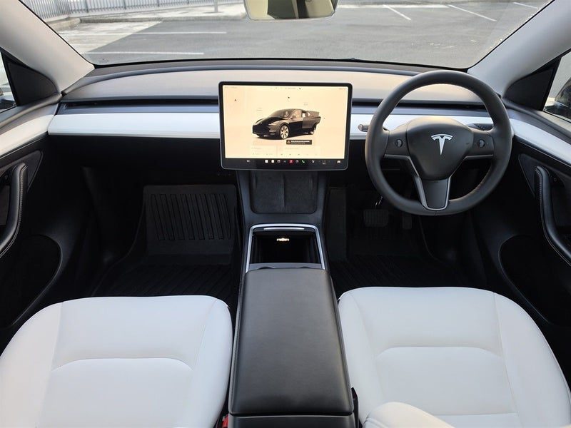2023 Tesla Model Y LONG RANGE / DUAL MOTOR 4WD, photo 3