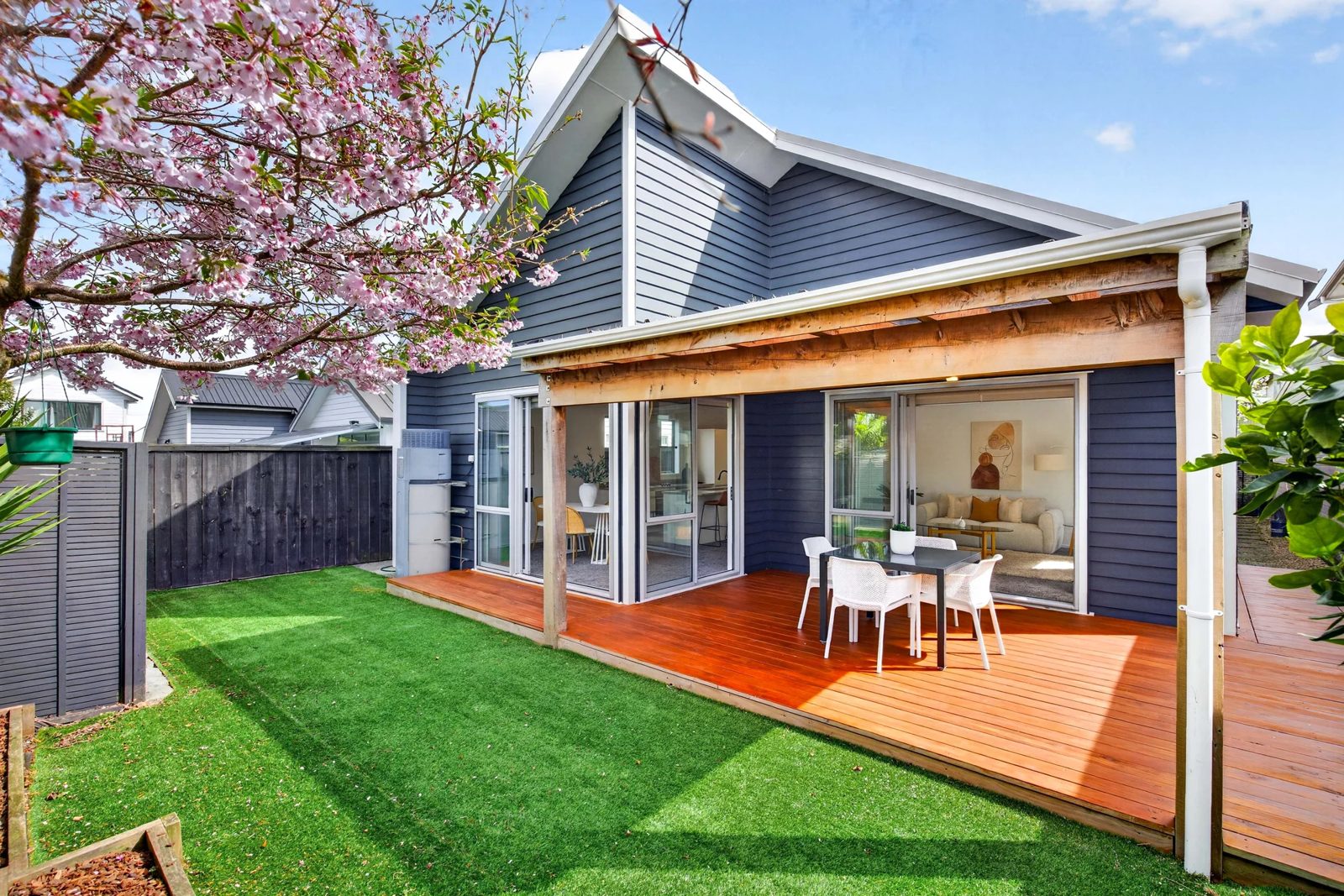 8 Poaka Road, Hobsonville, photo 5