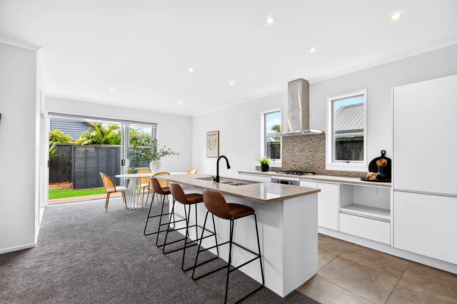 8 Poaka Road, Hobsonville, photo 10