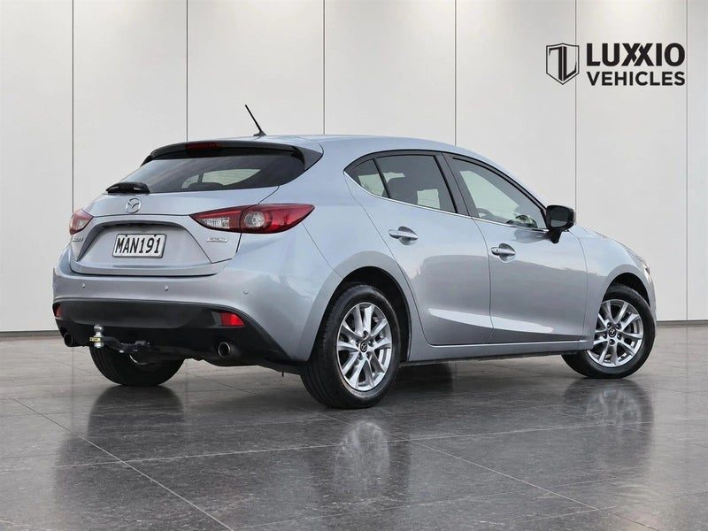 2016 Mazda 3 2.0 / HATCH / MANUAL, photo 2