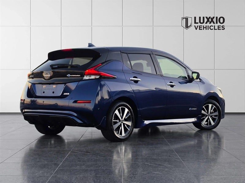 2021 Nissan Leaf 40X / NEW SHAPE, photo 2
