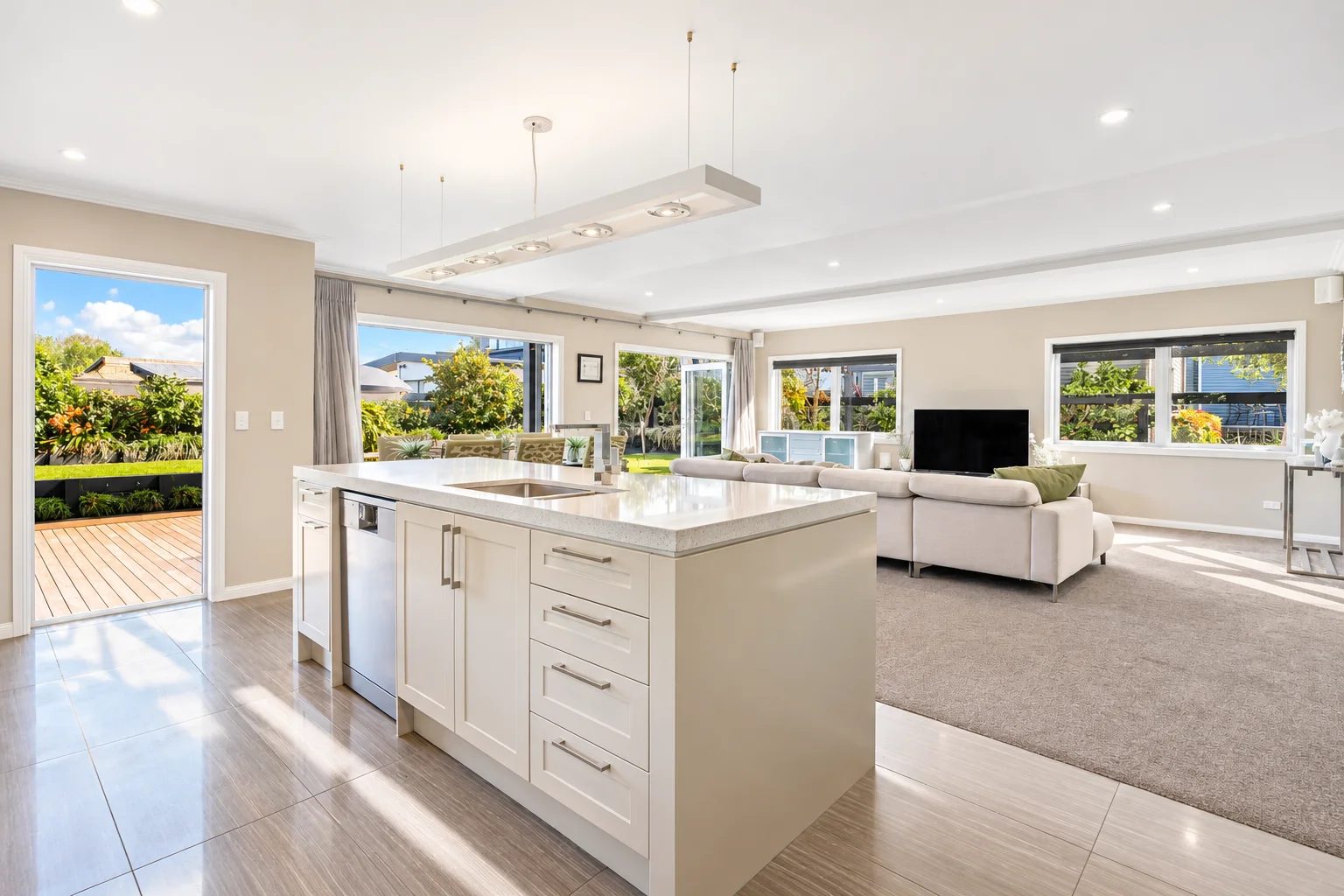 12A Kowhai Avenue, Mangere Bridge, photo 4