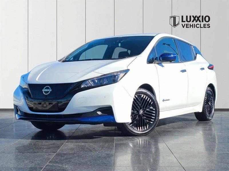 2024 Nissan Leaf X, main photo