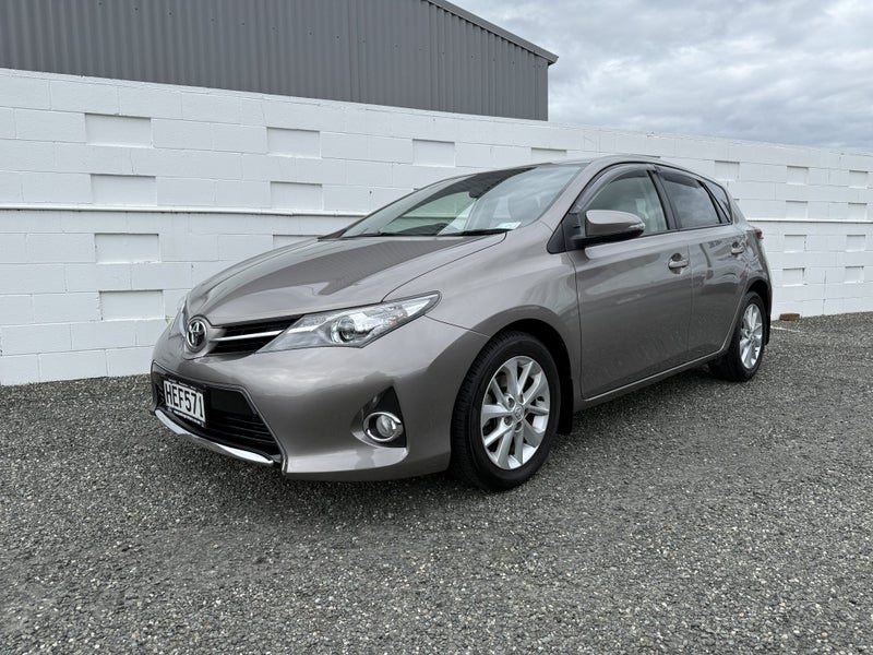 2013 Toyota Corolla GLX 1.8P HATCH CV
