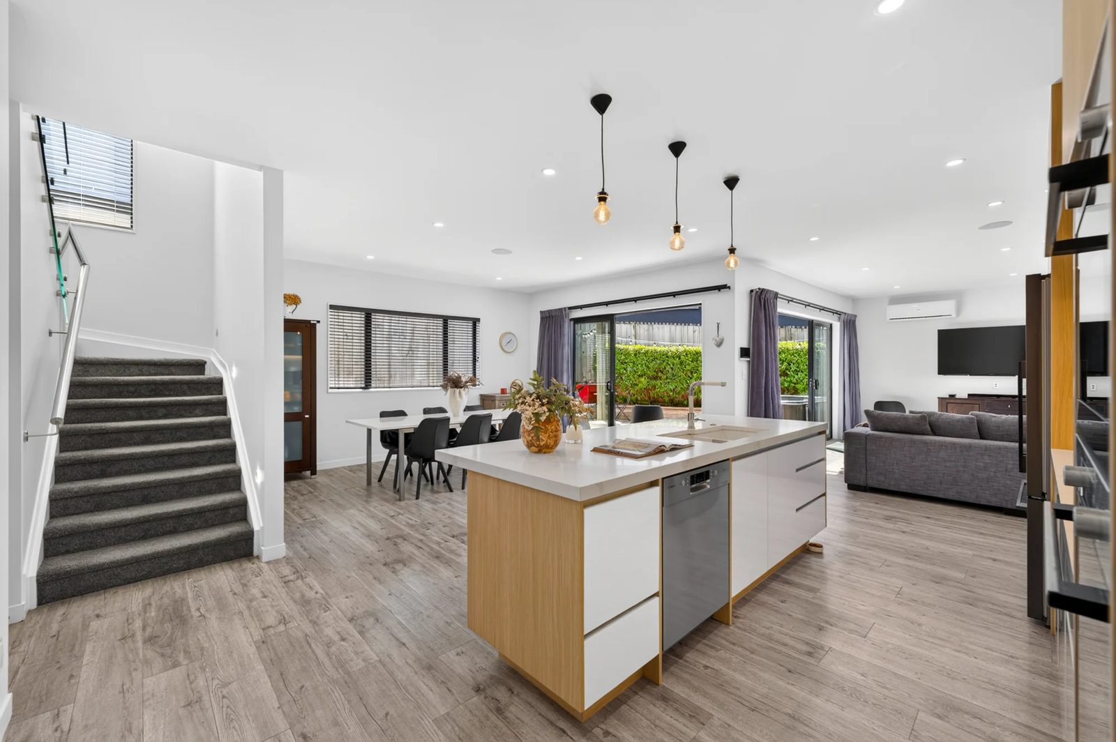 28 Thomas Rielly Avenue, Hobsonville, photo 10