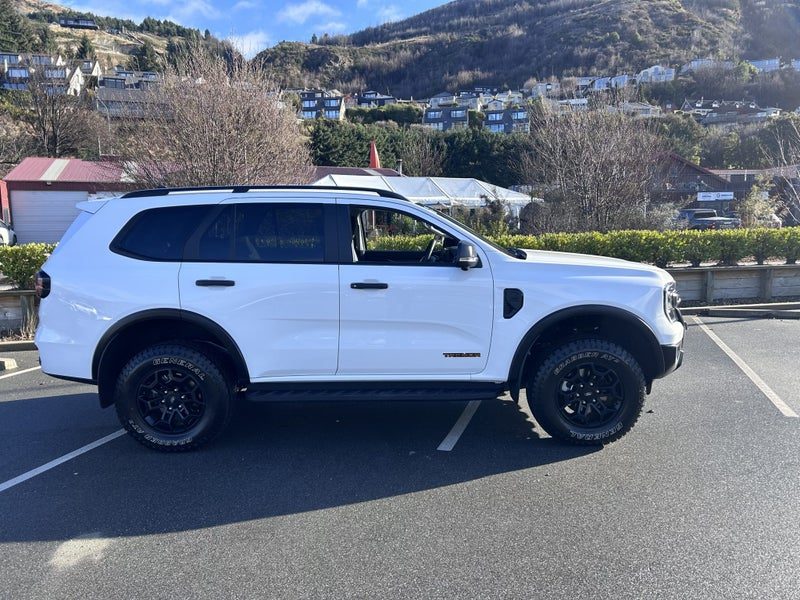 2026 Ford Everest Tremor 3.0D AWD, photo 2