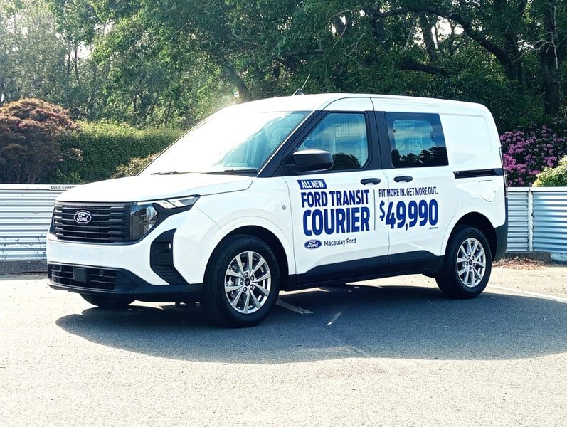 2026 Ford Transit Courier1.0P/7At, photo 2