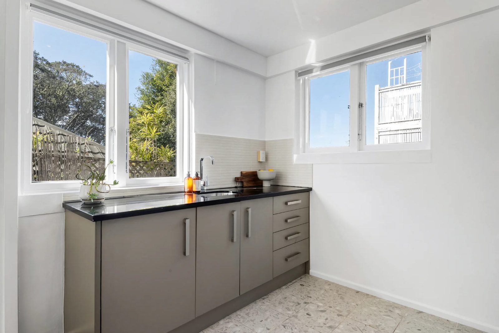 1/27 Speedy Crescent, Hillcrest, photo 18