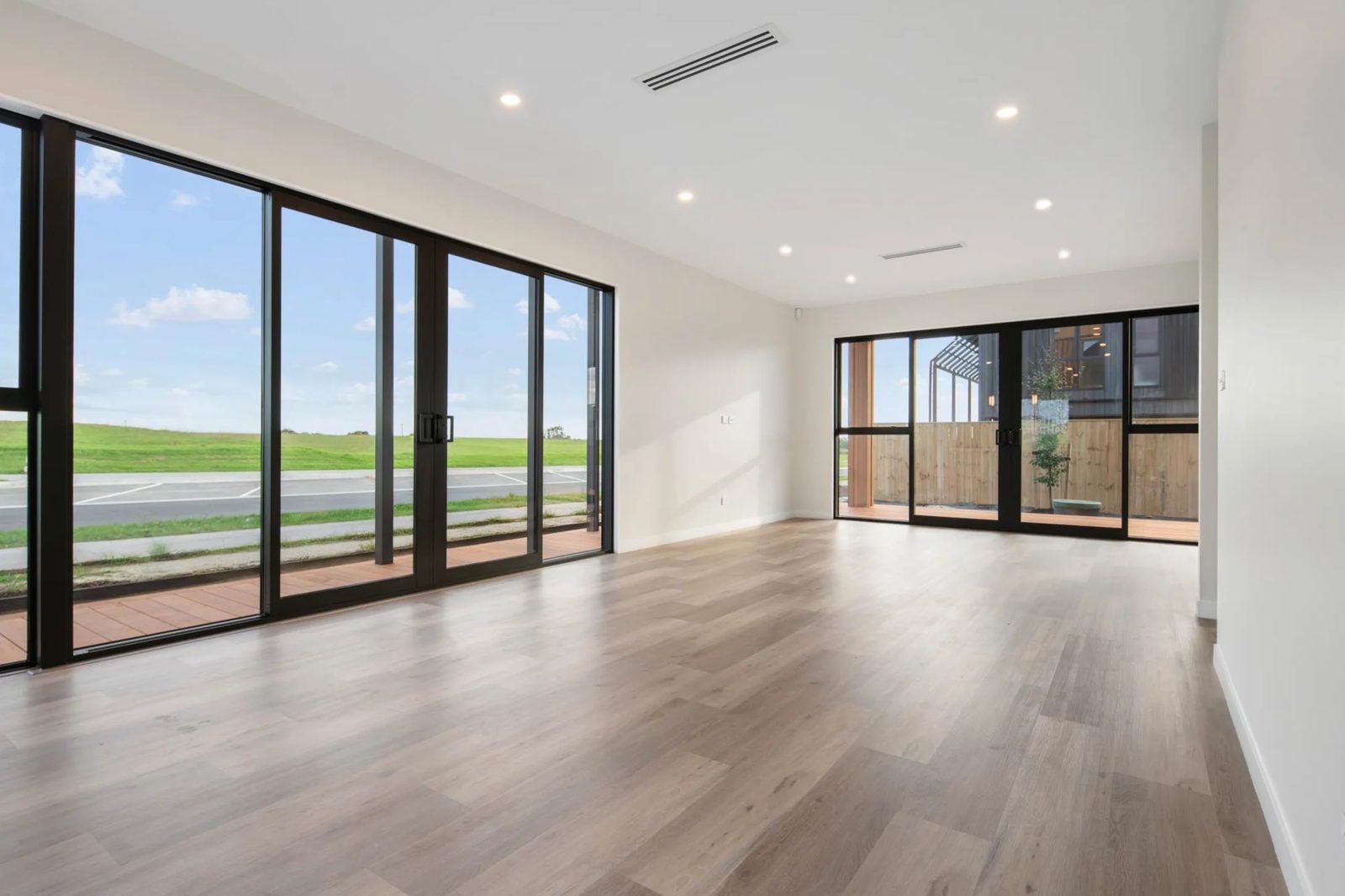 6,8,14&18 Coopworth Street, Karaka, photo 2