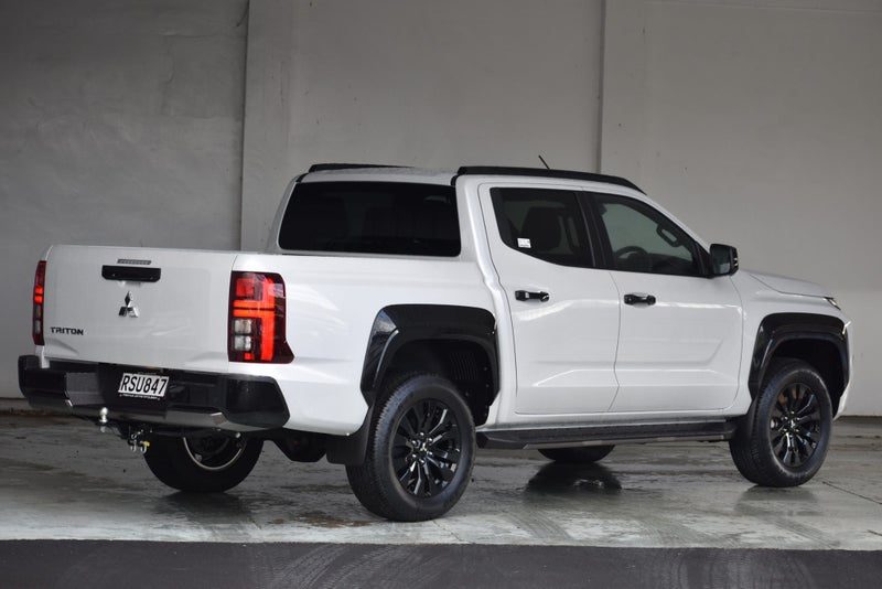 2026 Mitsubishi Triton Dc VRX 4WD 6At, photo 3