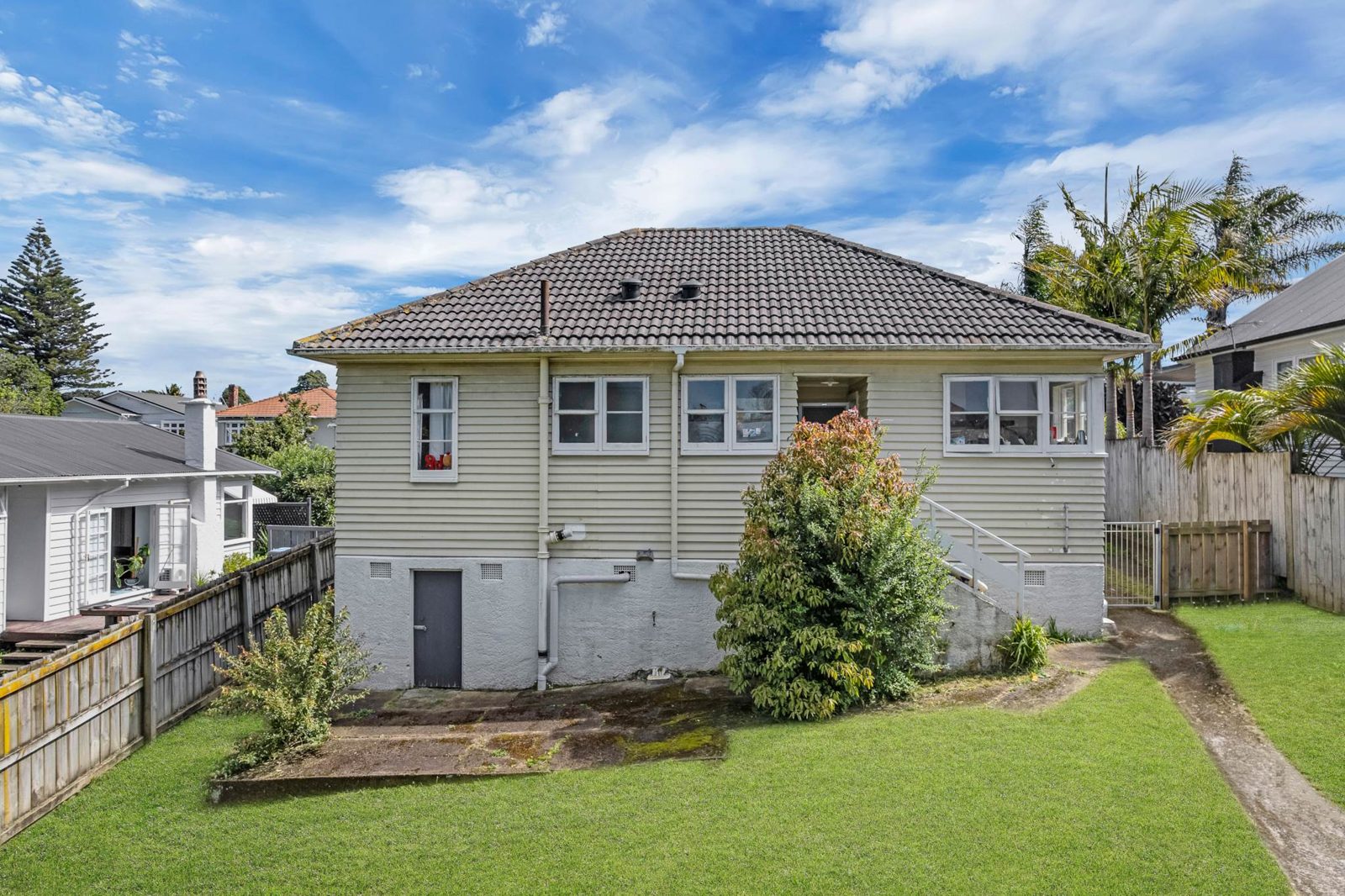 32 Montrose Street, Point Chevalier, photo 14
