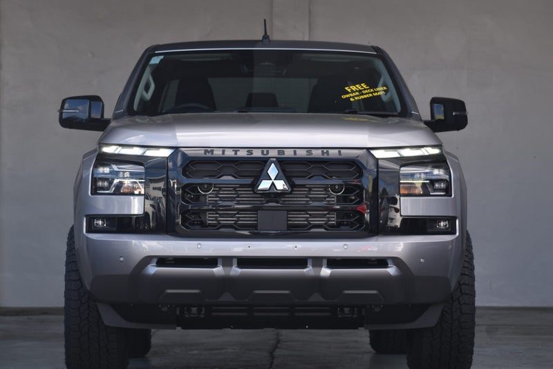 2026 Mitsubishi Triton Dc GlX-R 4WD 6At, photo 2