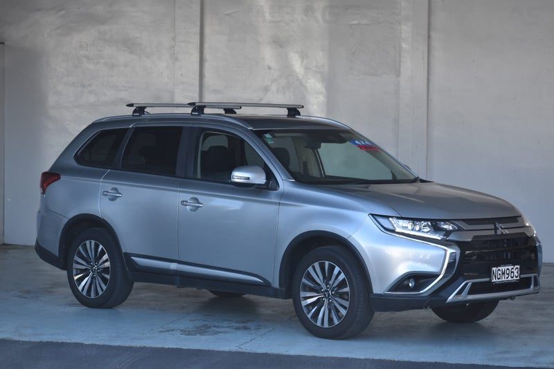 2021 Mitsubishi Outlander XLS 4WD 7 Seat Auto