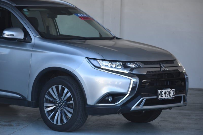 2021 Mitsubishi Outlander XLS 4WD 7 Seat Auto, photo 2