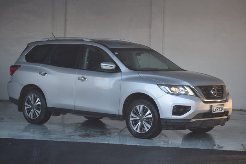 2018 Nissan Pathfinder ST 7 Seat Auto