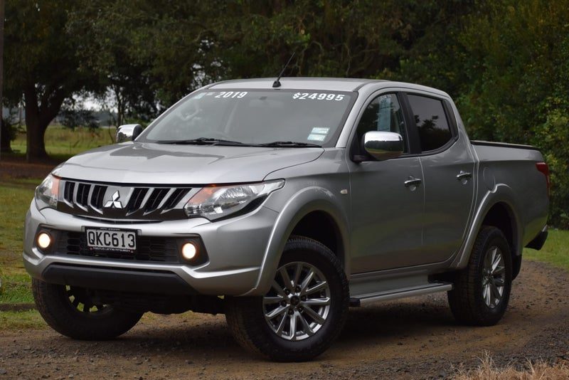 2019 Mitsubishi Triton DC GLX-R 2WD Auto, main photo
