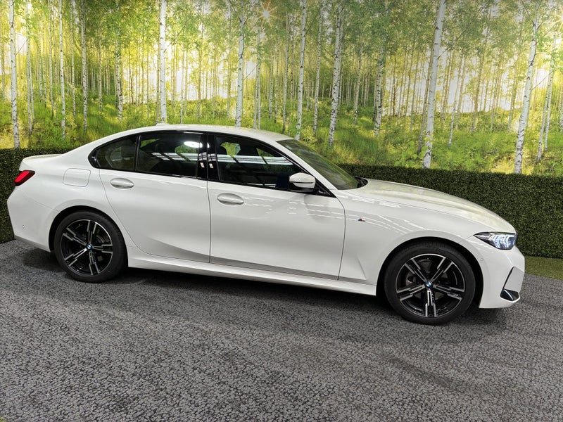 2026 BMW 320i Sedan 2.0Pt, photo 3