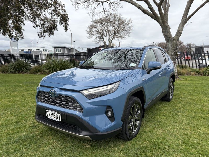 2024 Toyota RAV4 GXL 2.5P Hybrid AWD Automatic SUV, photo 3