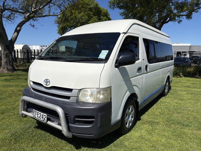 2007 Toyota Hiace ZX RWD 3.0TD Manual Van, photo 3