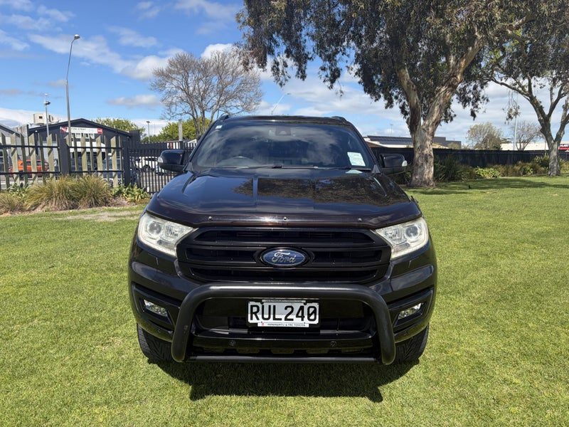 2015 Ford Everest Titanium 3.2D Automatic 4WD SUV, photo 2