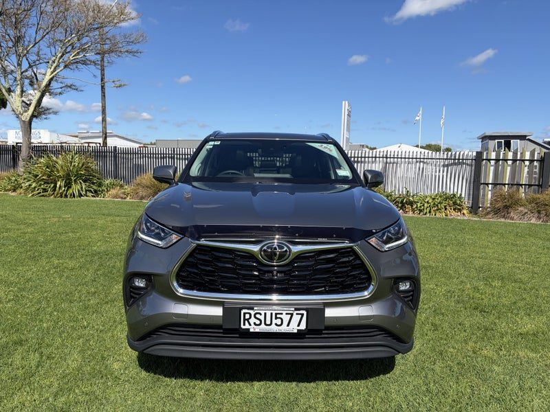 2026 Toyota Highlander Limited ZR, photo 2