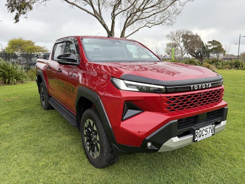 2026 Toyota Hilux SR 5 Limited