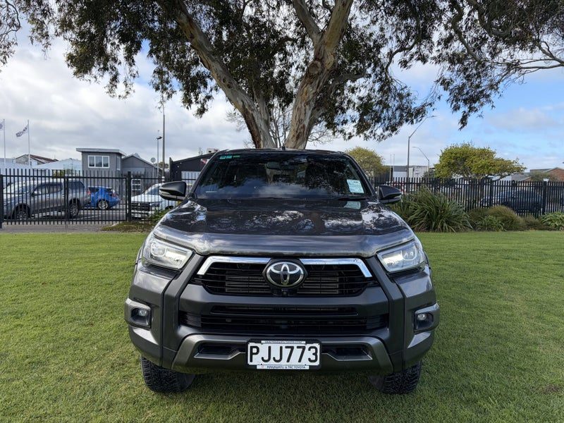 2022 Toyota Hilux SR 5 Cruiser, photo 2