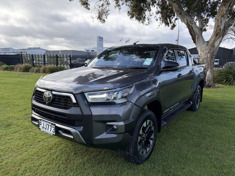 2022 Toyota Hilux SR 5 Cruiser, photo 3