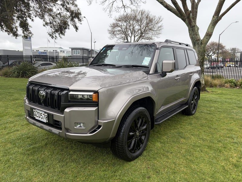 2024 Toyota Land Cruiser Prado VX, photo 3