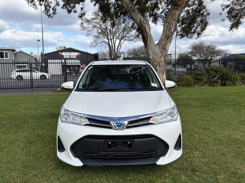 2021 Toyota Corolla Fielder, photo 2