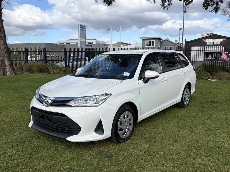 2021 Toyota Corolla Fielder, photo 3