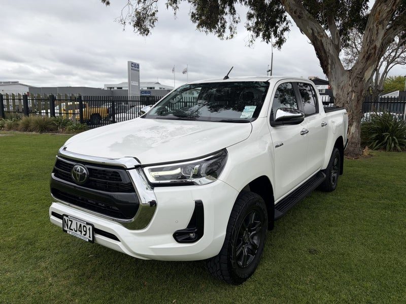 2022 Toyota Hilux SR5, photo 3