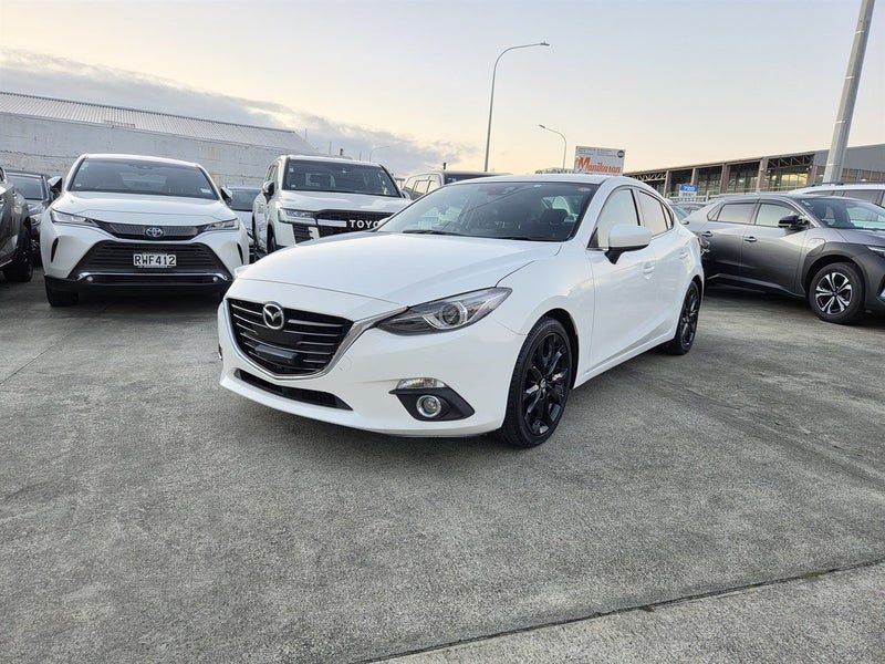 2016 Mazda Axela S