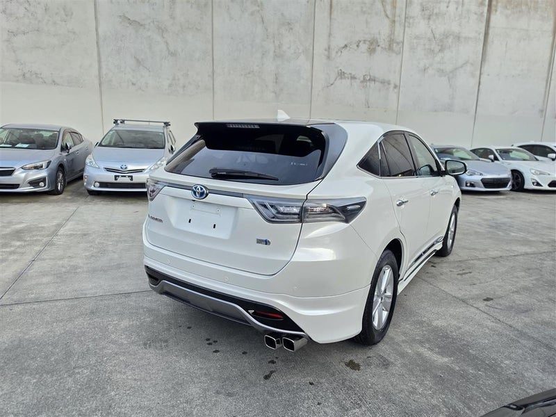 2015 Toyota Harrier Hybrid, photo 3