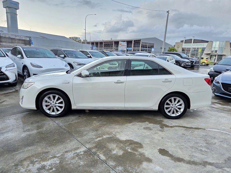 2013 Toyota Camry G, photo 2