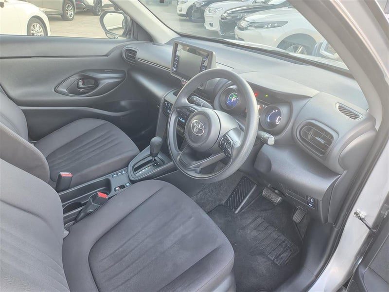 2022 Toyota Yaris Cross Hybrid, photo 3
