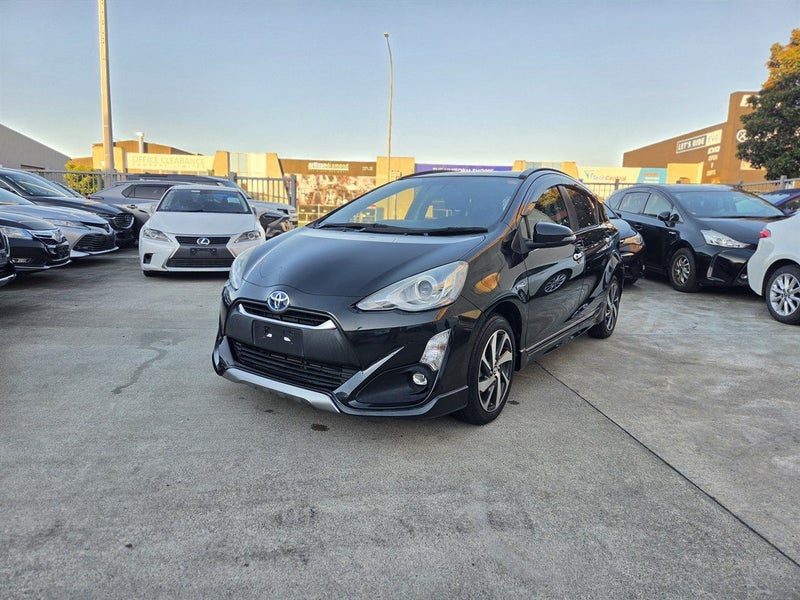 2016 Toyota Aqua X Urban