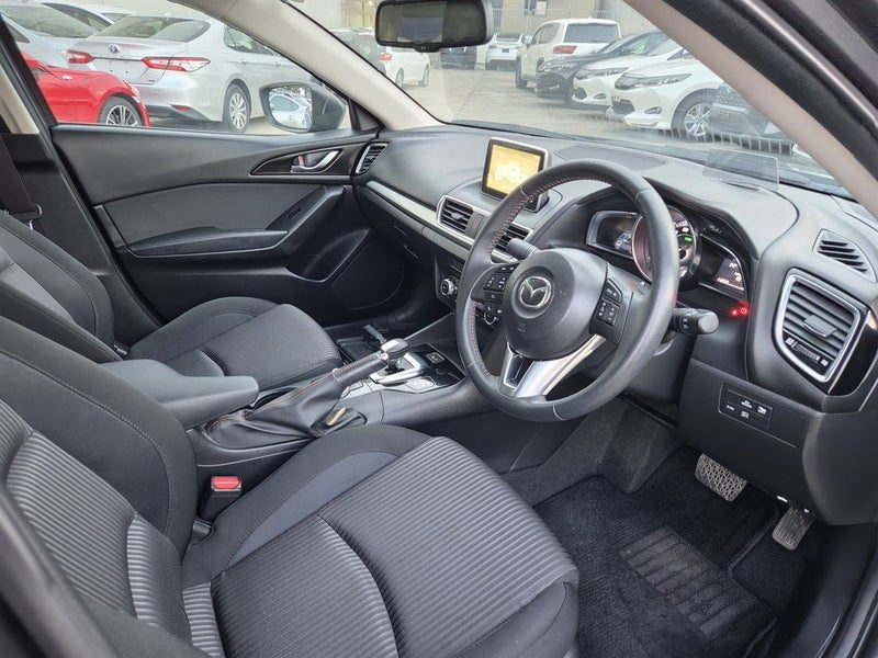 2013 Mazda Axela S, photo 3