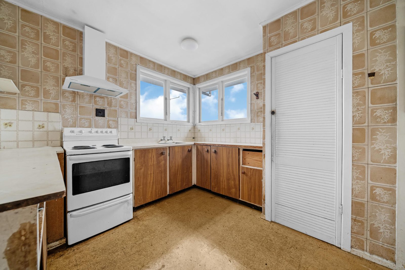 6 Preston Avenue, Henderson, photo 11