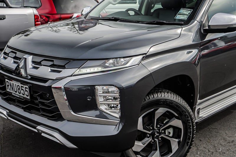 2026 Mitsubishi Pajero Sport VRX, photo 2