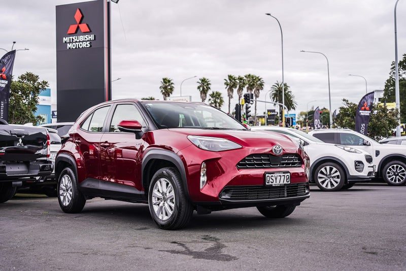2024 Toyota Yaris Cross GX Hybrid, photo 3
