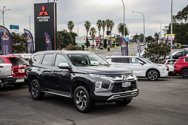 2026 Mitsubishi Pajero Sport VRX, photo 3
