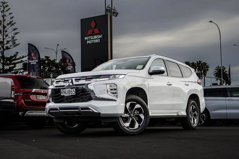 2026 Mitsubishi Pajero Sport VRX