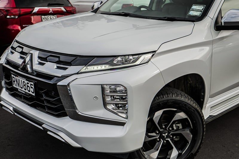 2026 Mitsubishi Pajero Sport VRX, photo 2